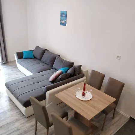Apartment Neno